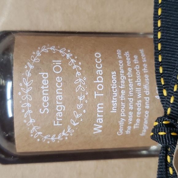 Rae Dunn NWT Scented Fragrance Oil Diffuser in "TOXIC" Ceramic Vase - Picture 3 of 6